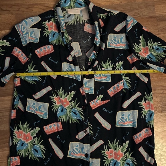 Liz Claiborne Hawaiian Button Down Shirt - Picture 4 of 5